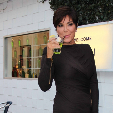 Kris Jenner's Drinking Problem is Drowning the Family—Their Plea For ...