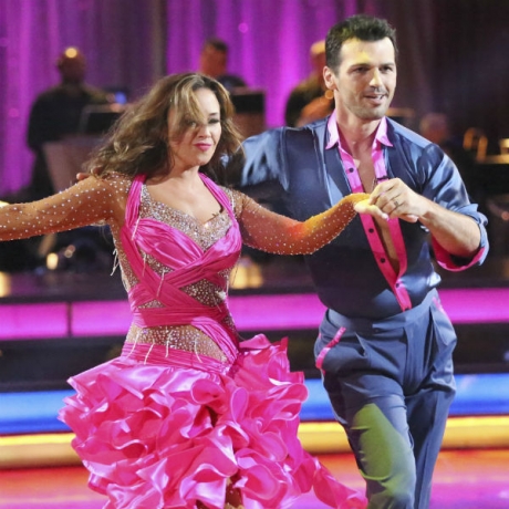 Leah remini tony dovolani