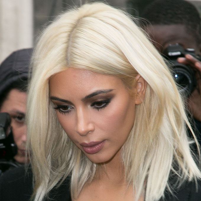 Kim Kardashian S Blonde Hair Is Really A Wig Report