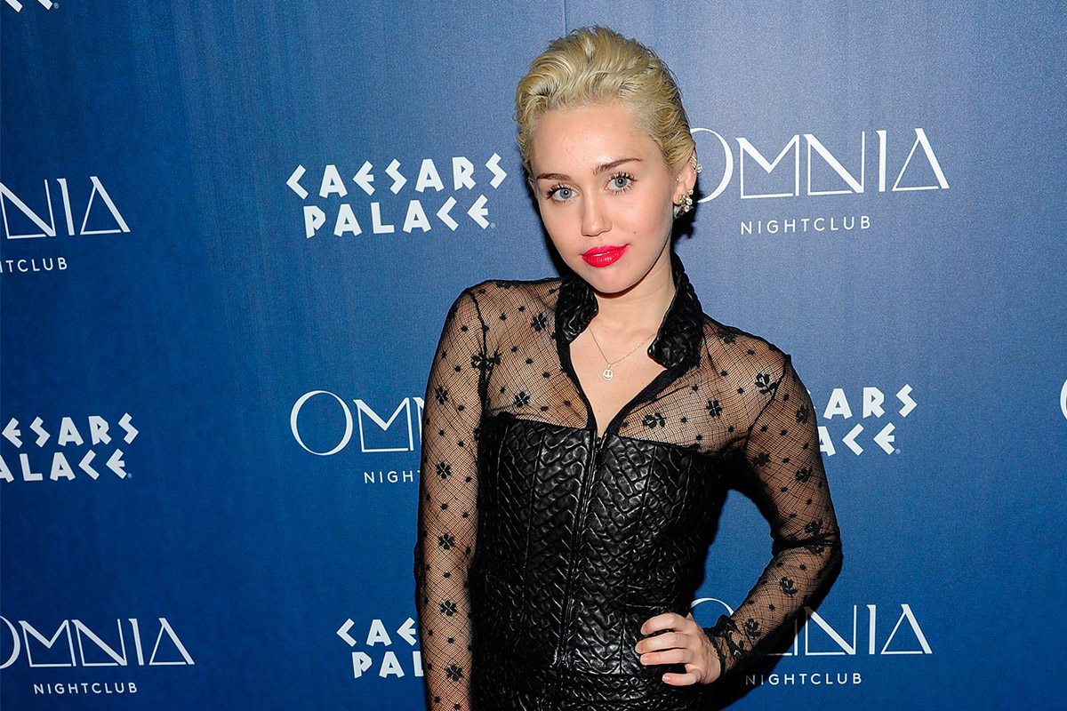 Miley Cyrus Goes Topless While Grabbing Her Crotch In Touch Weekly In Touch Weekly