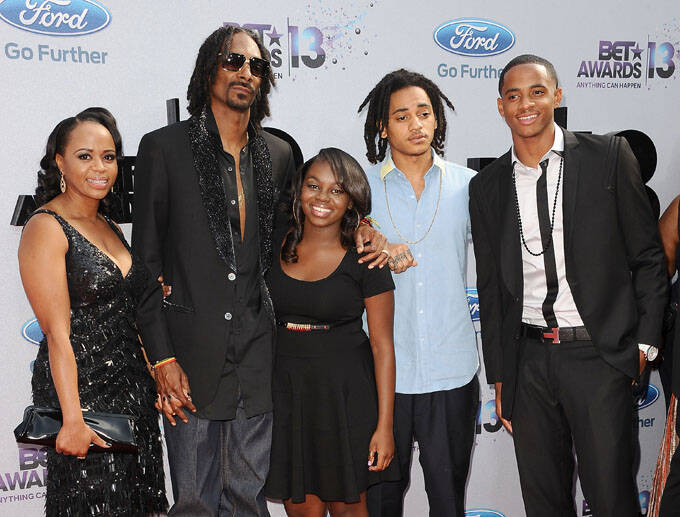snoop dogg family 