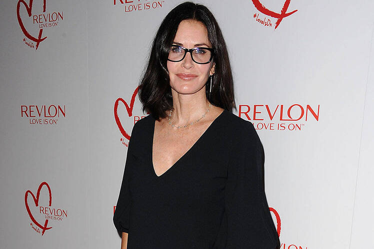Courteney cox