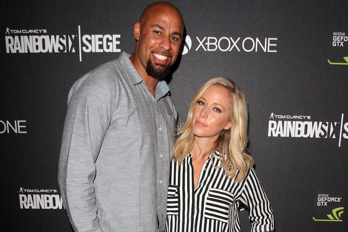 Kendra Wilkinson Says She Had Sex With Hank Baskett In Front Of Their Christmas Tree