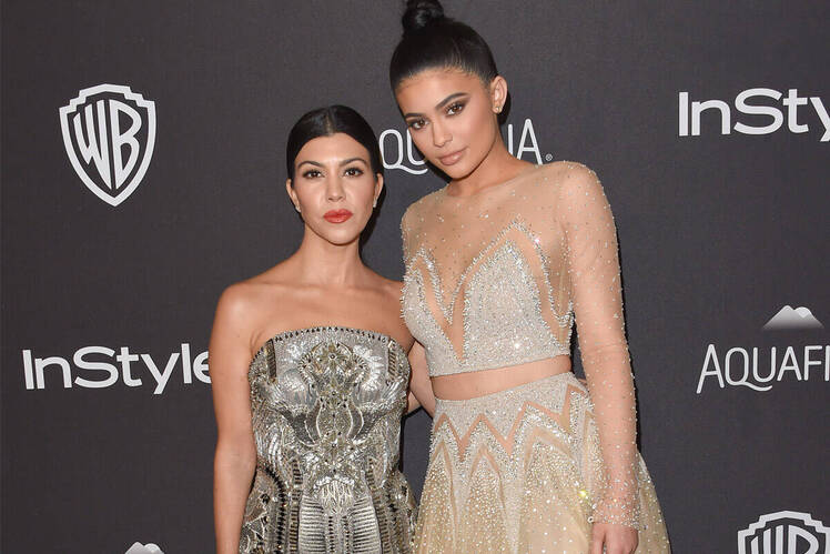 Kourtney kardashian kylie jenner contacts