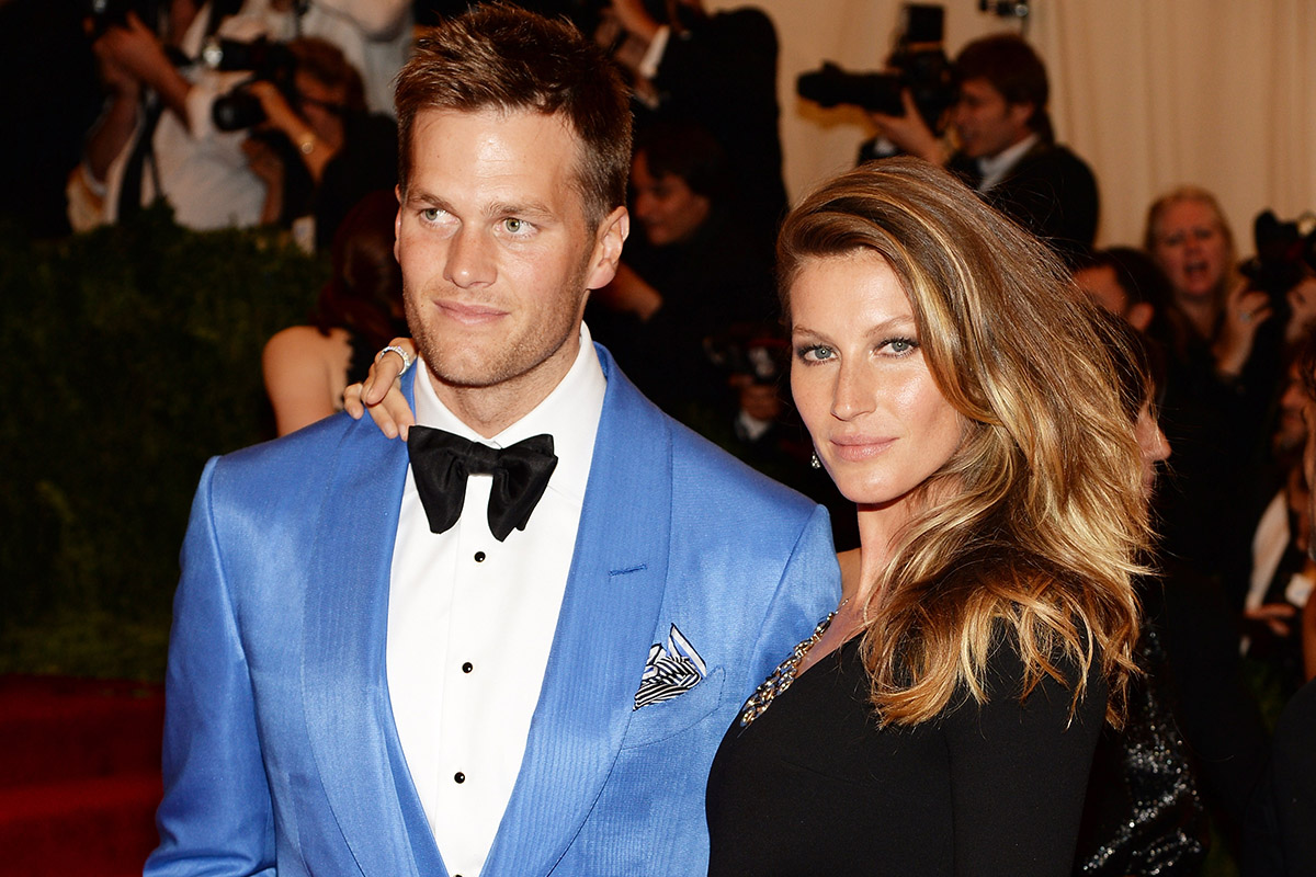 Tom Brady work outs shirtless during trip with Gisele Bündchen