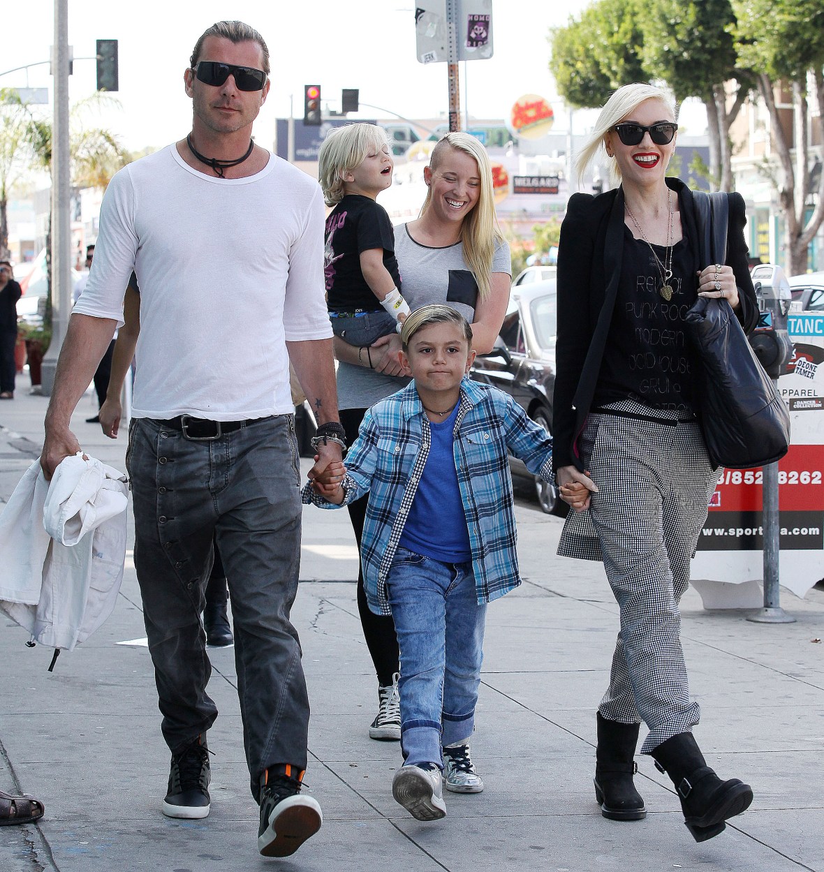 Gavin Rossdale's Alleged Mistress Mindy Mann Steps Out With Her Baby