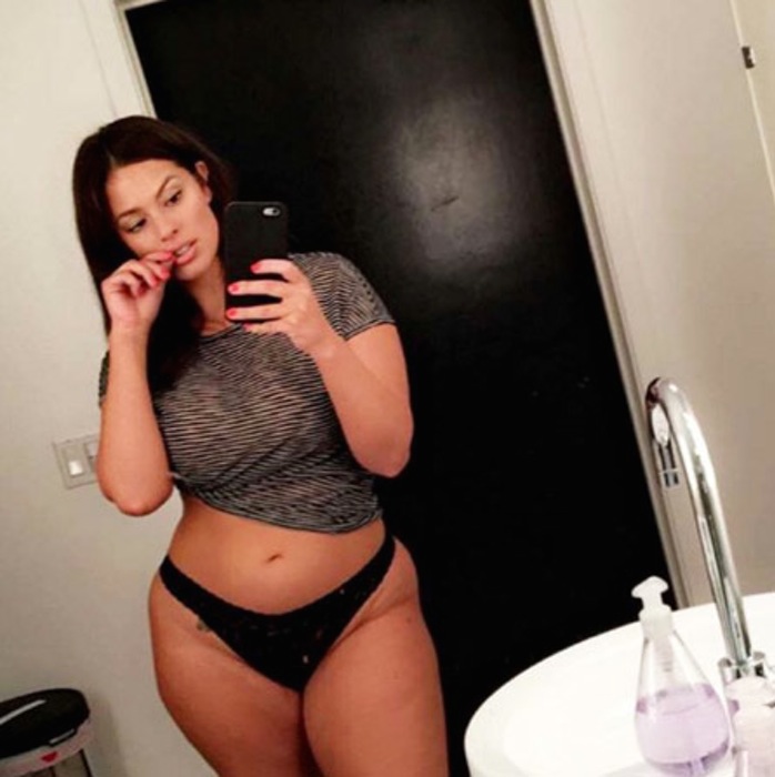 Ashley Graham Shares Sexy Selfie in Black Bikini on Instagram