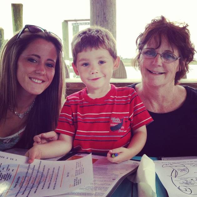 Teen Mom 2 Star Jenelle Evans Gushes Over Her Mom On Twitter 