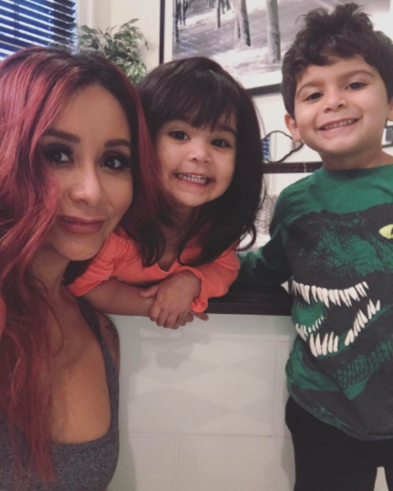 Snooki shields baby from 'Jersey Shore' germs 