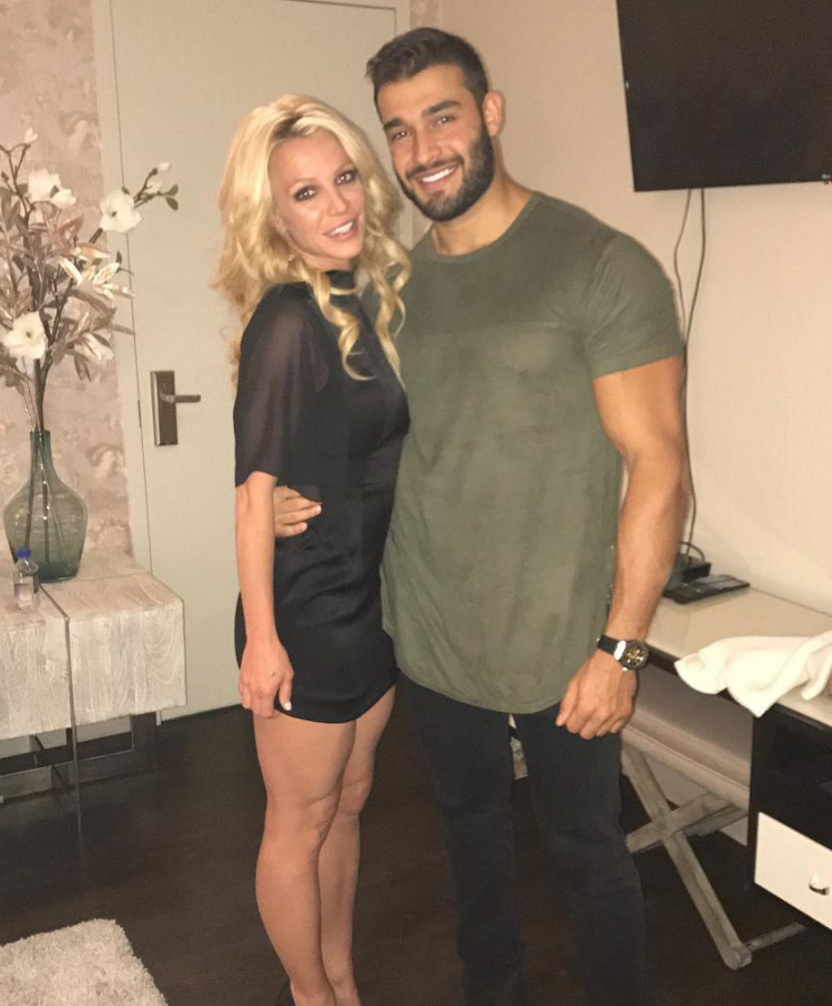 Britney Spears Ready To Marry Model Boyfriend Sam Asghari