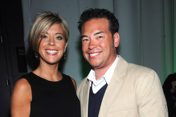 Kate jon gosselin police custody daughter