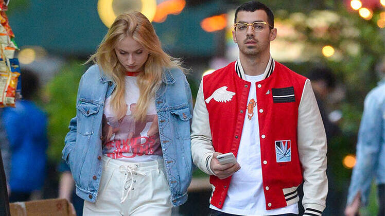 Joe jonas sophie turner engaged