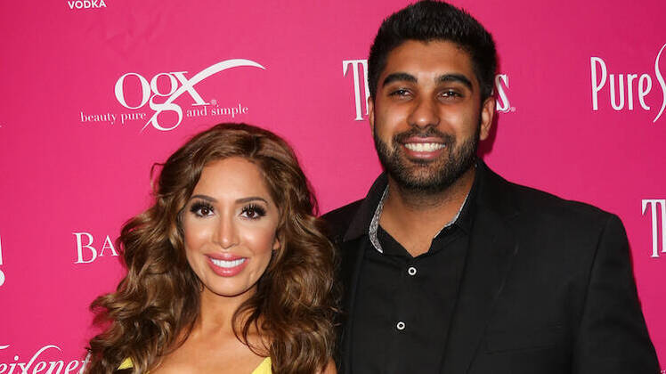 Simon saran net worth