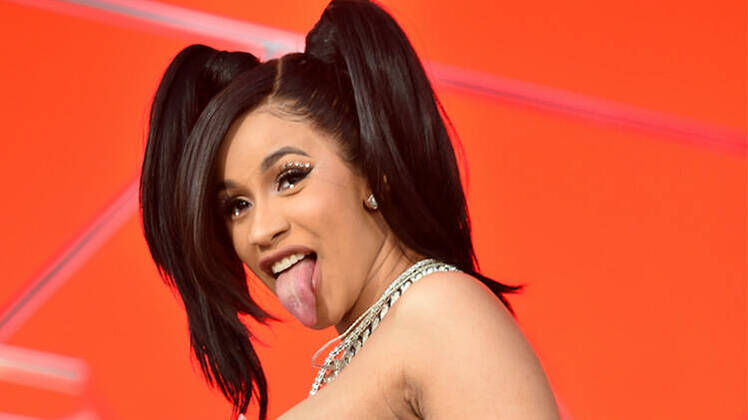 cardi-b-six-months-pregnant