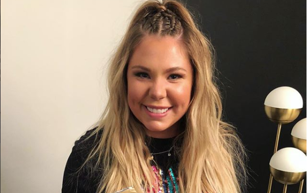 Kailyn Lowry Poses Nearly Nude — Sparks Mommy Shaming Debate 