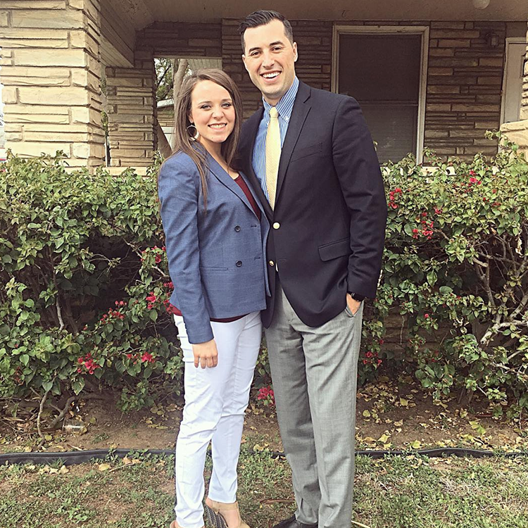 Duggars in Pants: See When the Ladies Broke the Golden ...