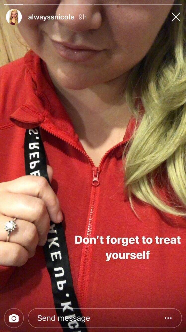 nicole 90 day fiance engagement ring