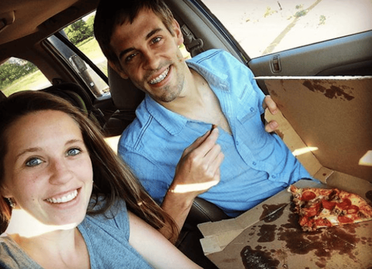 Jill duggar derick dillard law school date