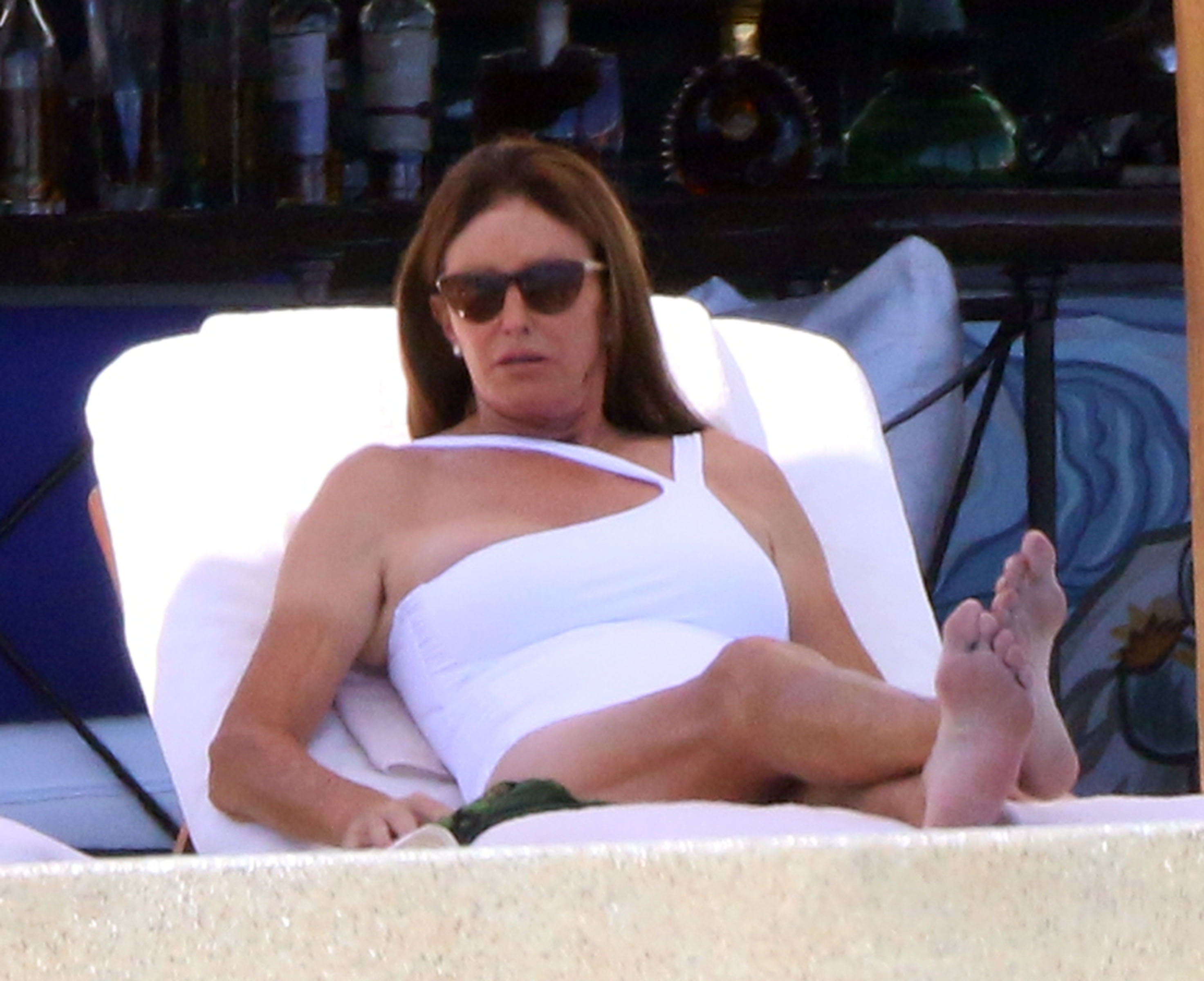 caitlyn jenner bikini bathing suit