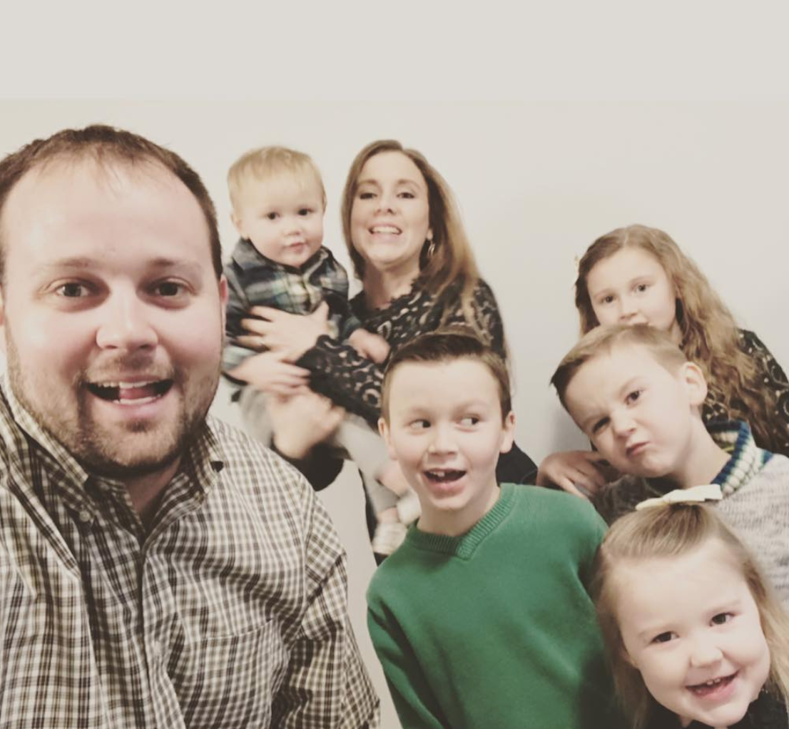 Josh Duggar Spotted Joining Family Trip To The Grand Canyon