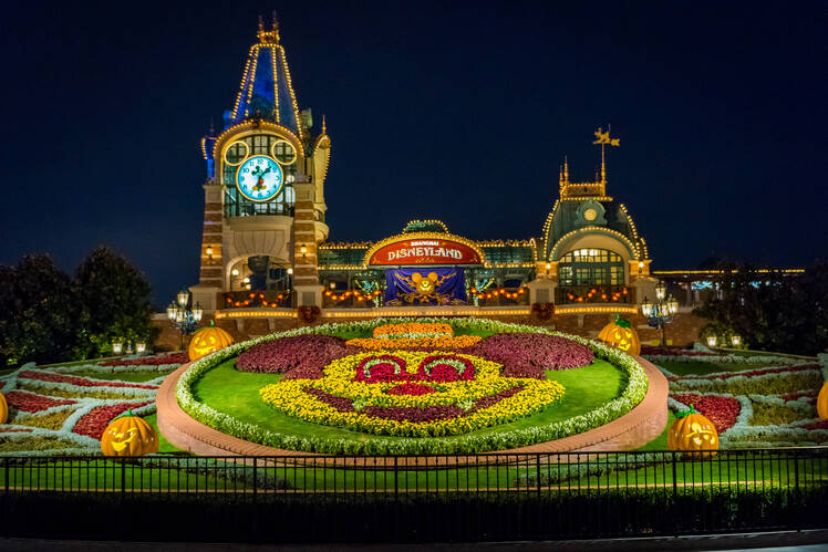 Disneyland decorated for Halloween