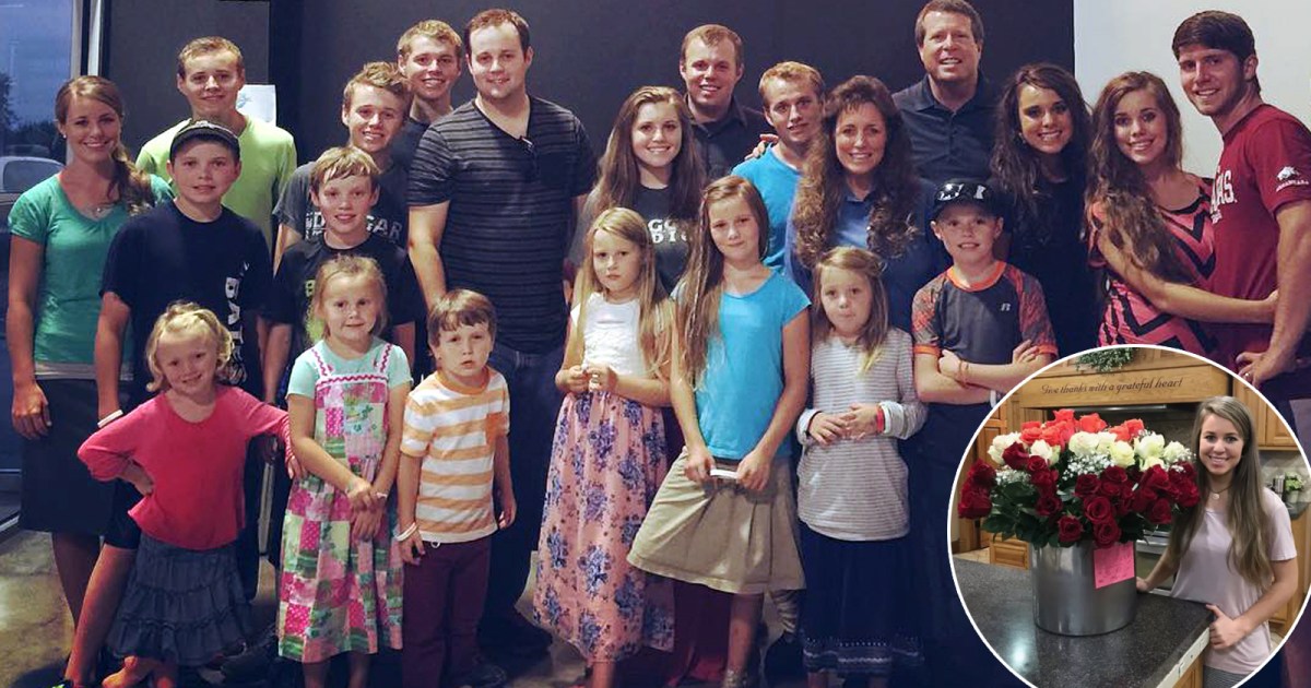 How Do the Duggars Celebrate Valentine's Day? New Tradition Revealed