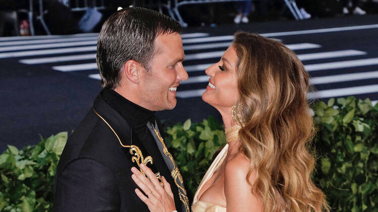 Gisele Bundchen supports husband tom brady ahead of super bowl with instagram post I got your back
