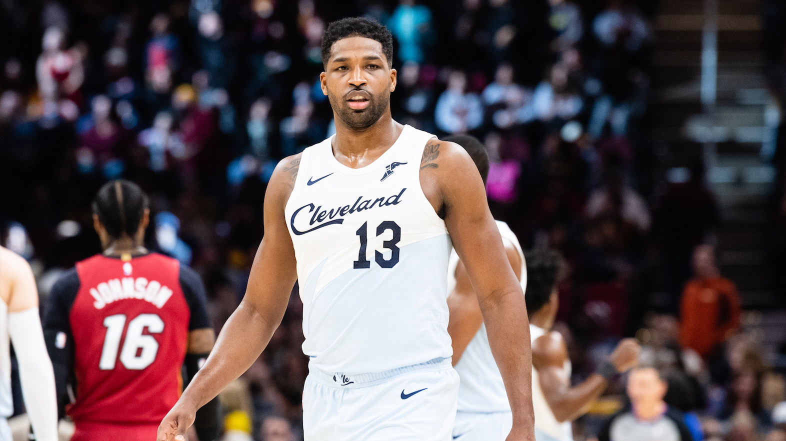 Cleveland Cavaliers, Tristan Thompson have 'mutual interest' in