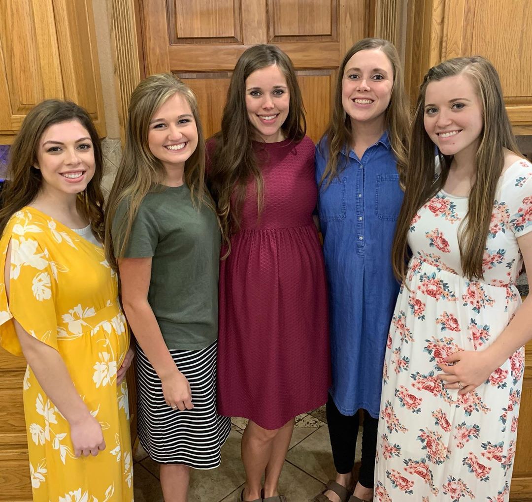 Anna Duggar's Style Evolution See How Her Look Has Changed