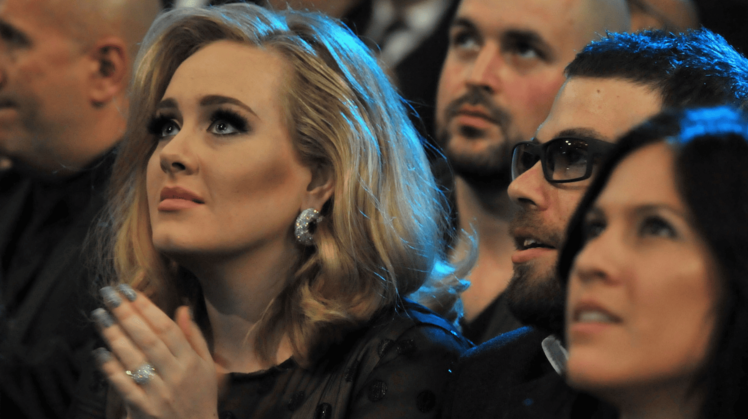 adele simon split