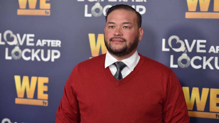 Jon Gosselin in a Red Shirt
