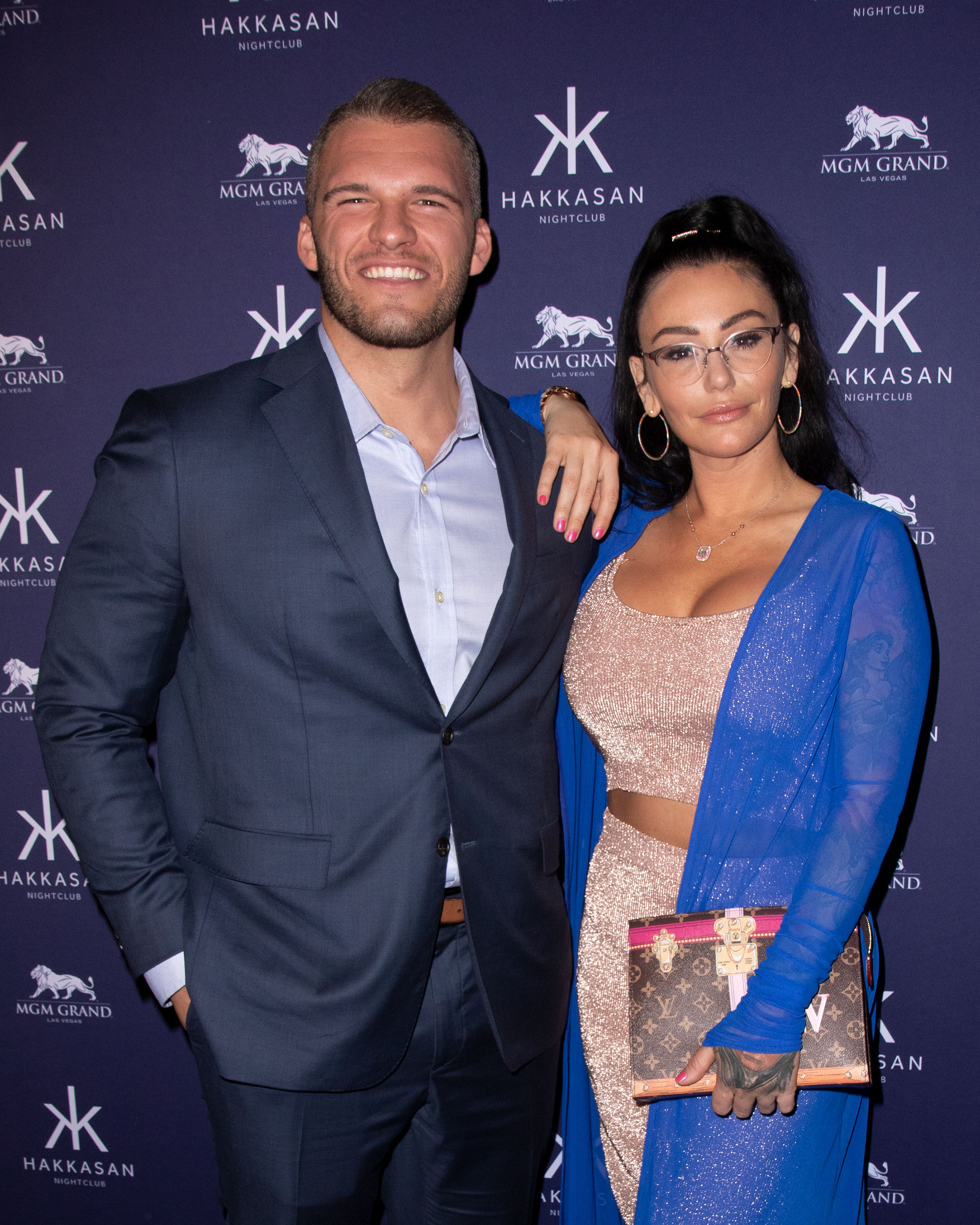 'Jersey Shore' JWoww and Boyfriend Zack Make Red Carpet Debut In