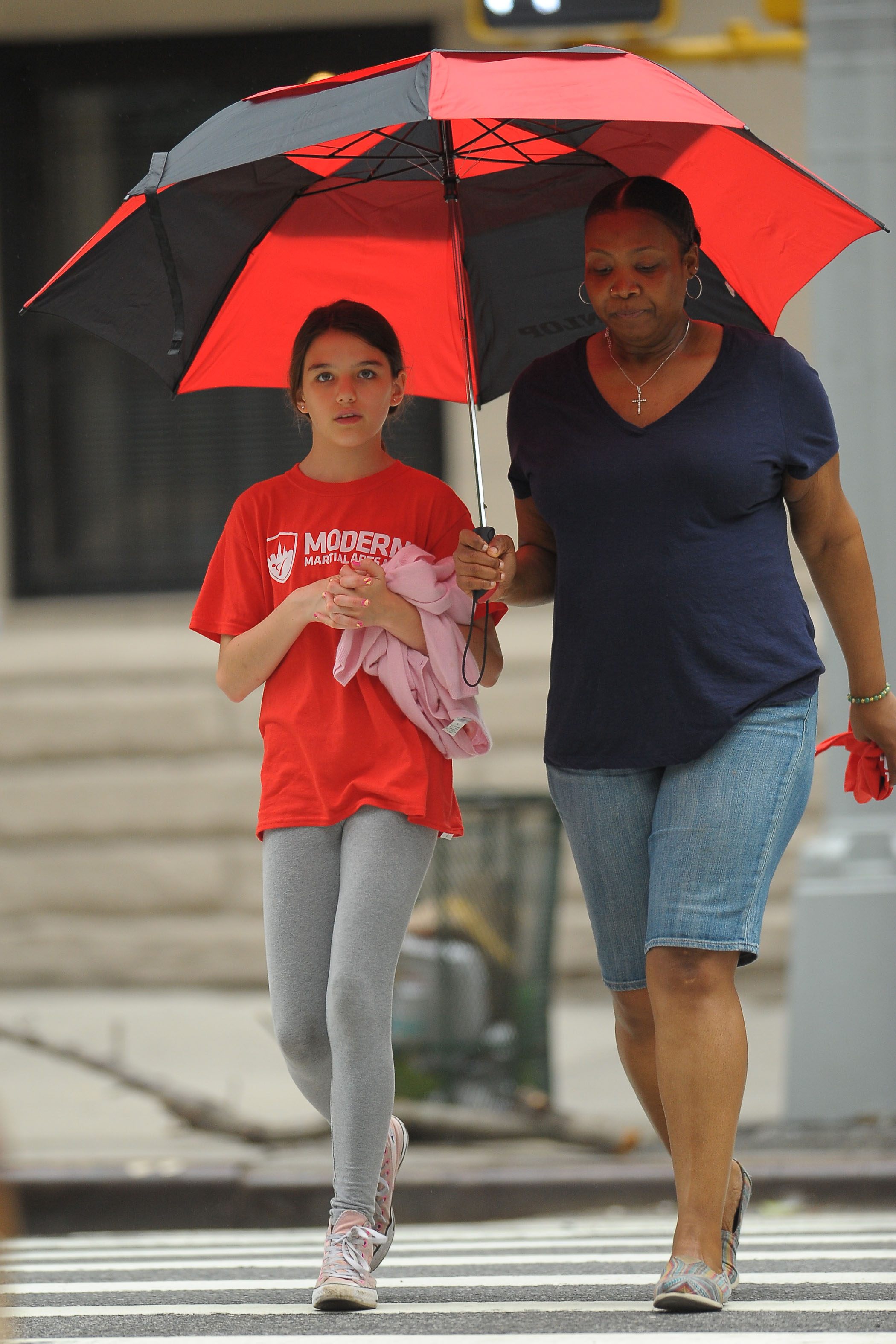 Suri Cruise Says It's Officially Ugg Weather – Footwear News