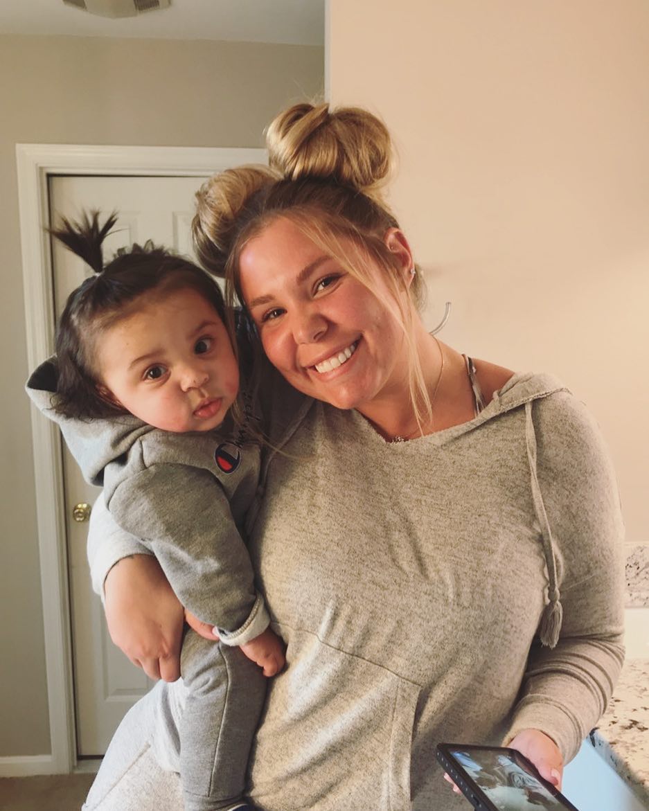 Kailyn Lowry Responds After Fan Asks If She S A Lesbian Again