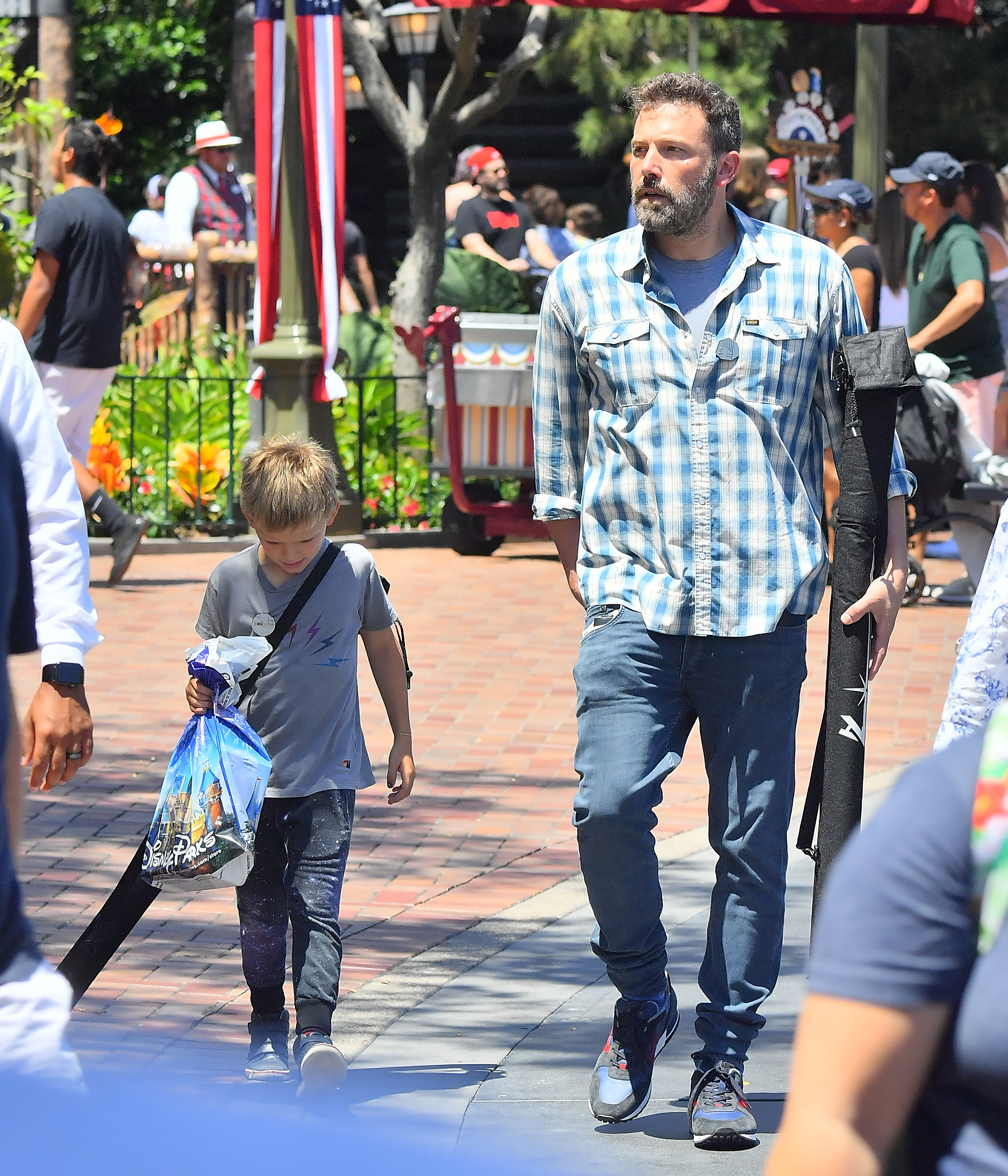 Ben Affleck and Son Samuel Hang Out at Disneyland: Photos