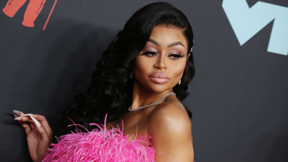 Blac Chyna Gets in a Fight With an 'Overzealous' Fan at the VMAs | In ...