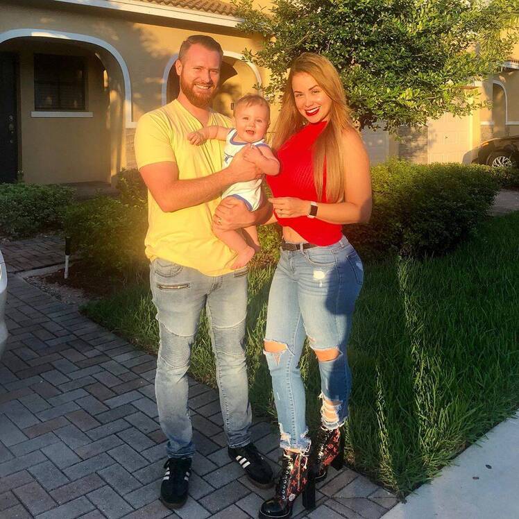 90 Day Fiance Paola Mayfield Claps Back Troll Son Celery Juice