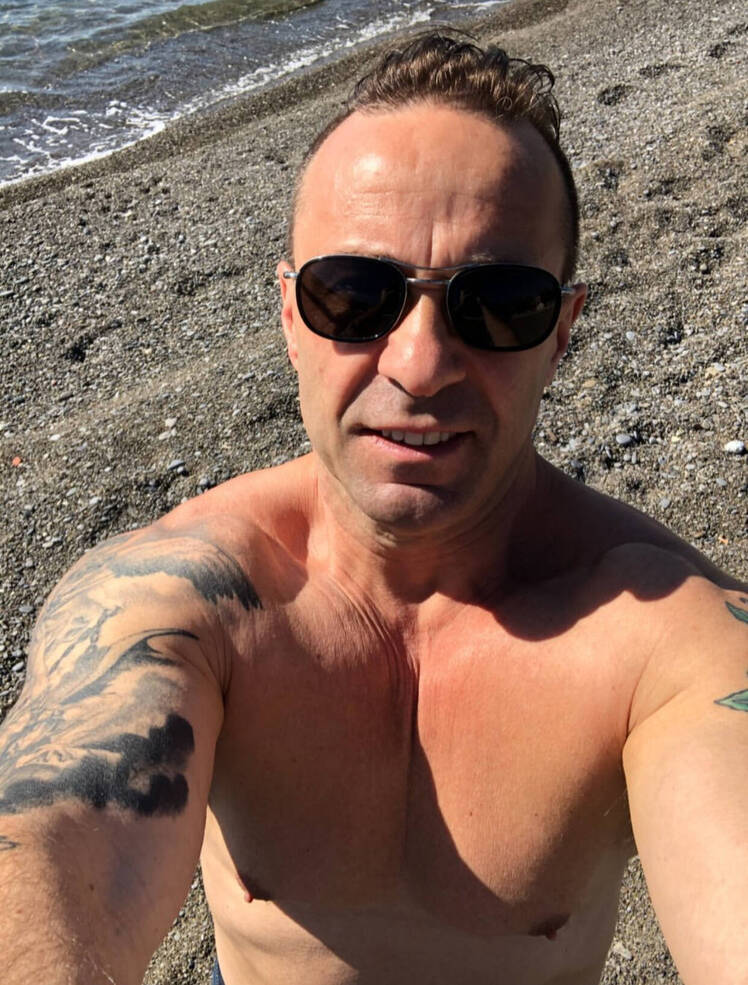 Joe Giudice’s Body Transformation Beach Water