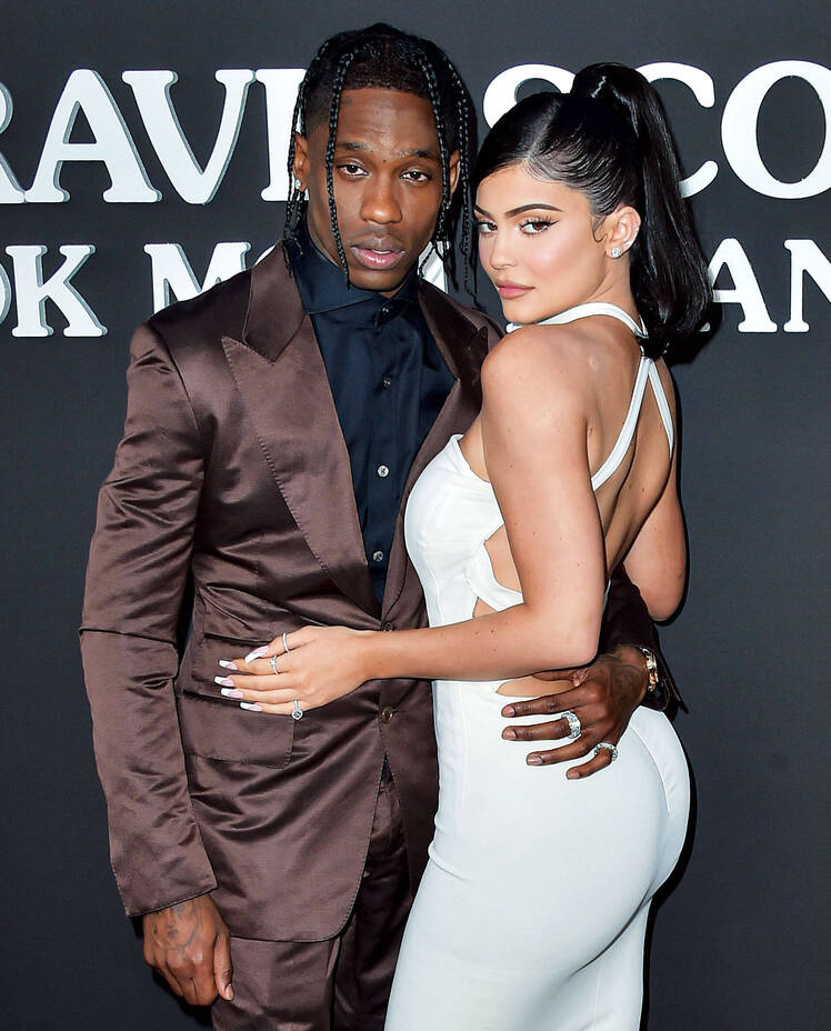 Kylie Jenner Drake Flirt at His B-day Bash