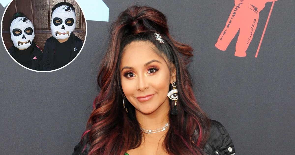 Snooki Explains Her 'Hot Mess Pics' on Twitter: PHOTOS