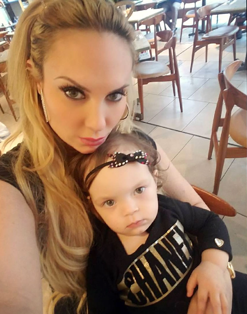 a babától a 4 éves korig lásd Baby Chanel Nicole átalakulás az évek során