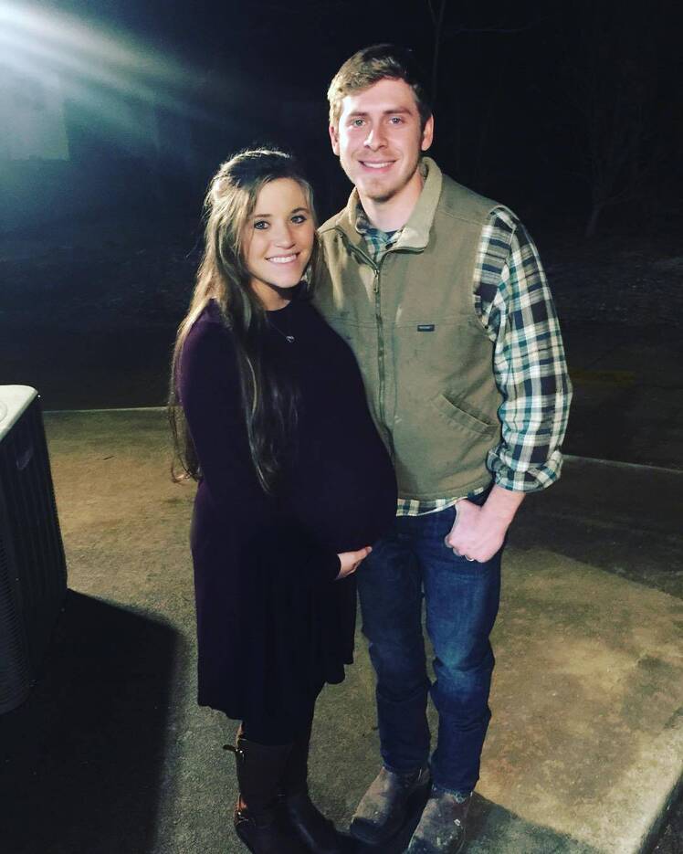 Joy-Anna Duggar Defends Her Family Carlin Bates Use of Pregnancy Photos
