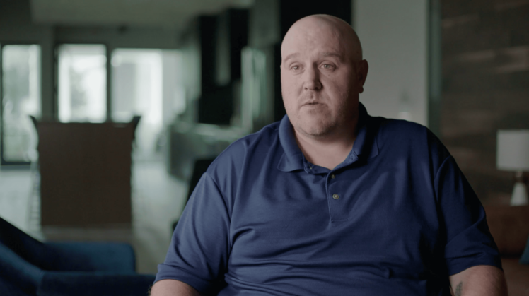 Chris Watts Acts 'Strange,' Neighbor Says, in New Oxygen Documentary