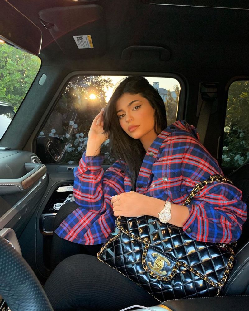 Kylie Jenner Slammed by Fans for Getting 5 Birkin Bags for Christmas