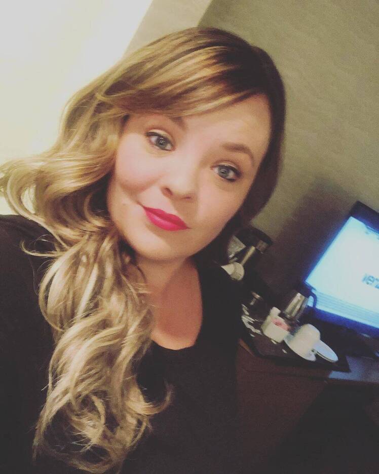 Catelynn Lowell Gets Ahead of Parent-Shamers After Seemingly Dyeing Nova's Hair- 'Calm Down, Y'all' feature
