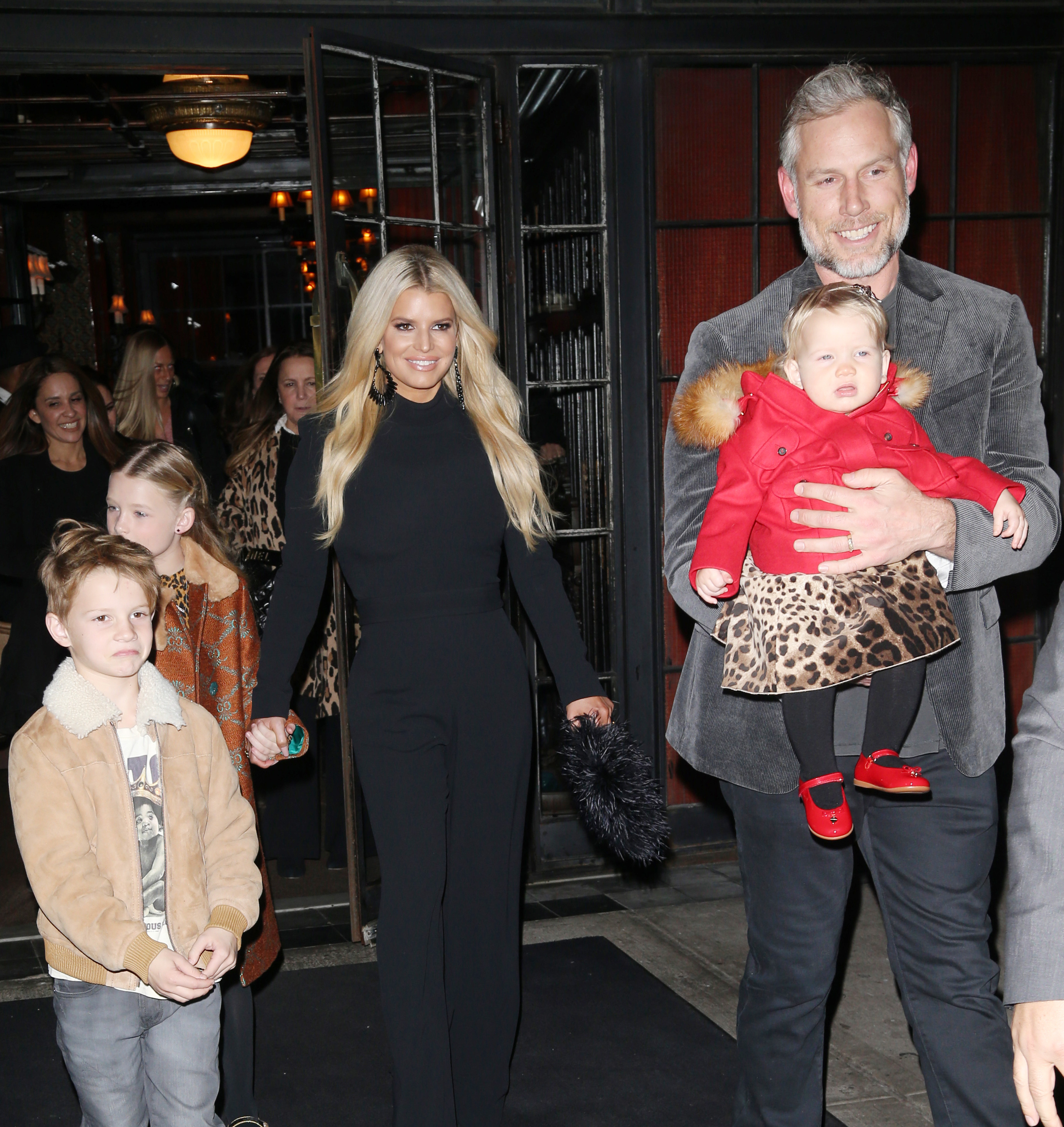 Jessica Simpson Seen With Husband And Kids In Nyc Amid Book Tour