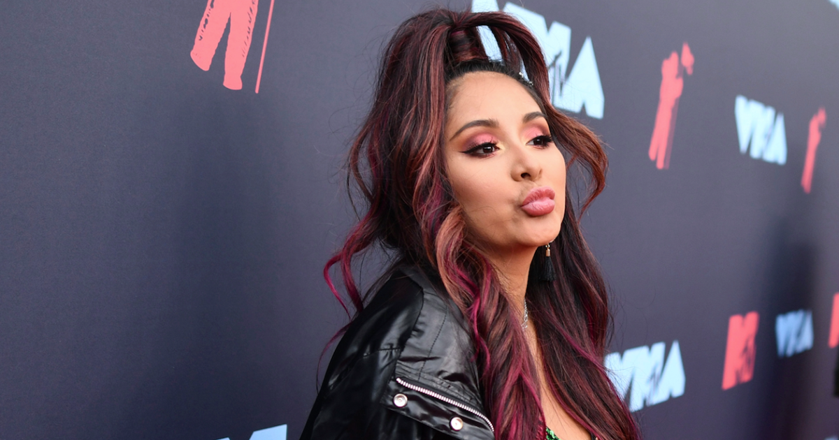 Snooki Fires Back at Shady Comment About Her 'Duck Lips'