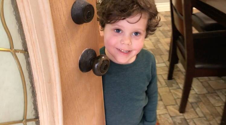 Spurgeon Seewald Leads Jessa Duggar House Tour