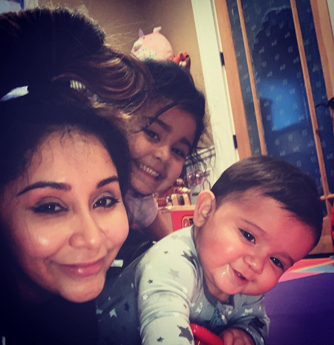 Nicole Snooki Polizzi And Jionni Lavalle S Relationship Timeline