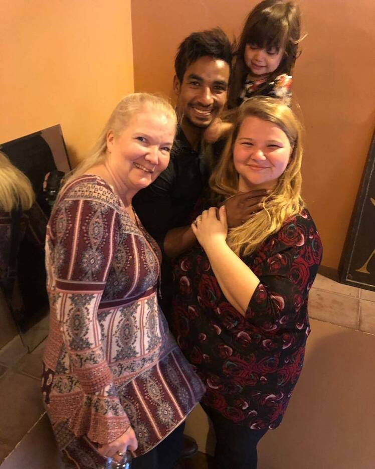Nicole Nafziger With Mom Robbalee, Daughter May and Fiance Azan Tefou